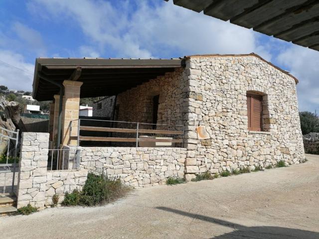Case e ville in vendita di 90 m²