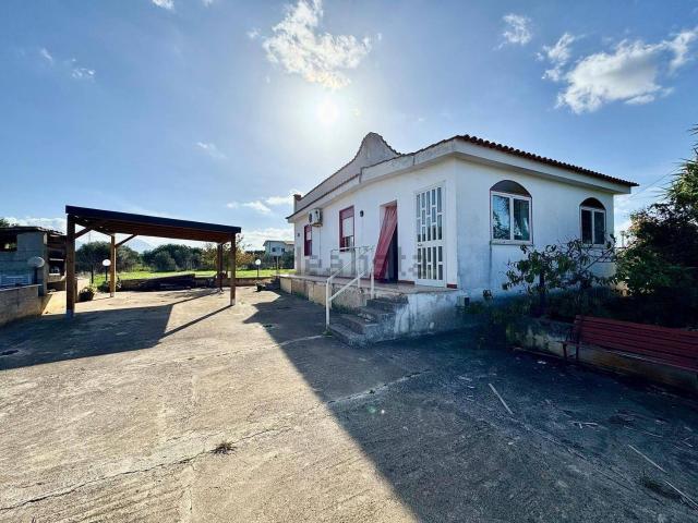Case e ville in vendita di 90 m²