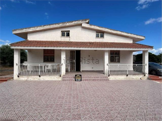 Case e ville in vendita di 90 m²