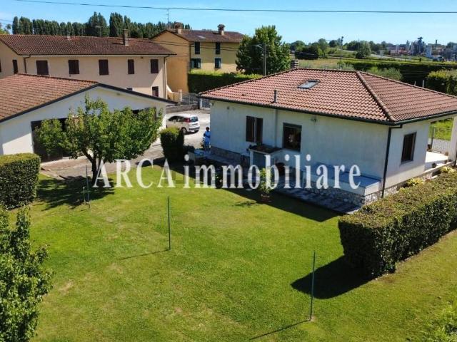 Case e ville in vendita di 91 m² in Piazza Statuto