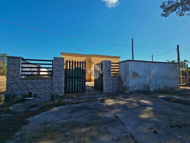 Case e ville in vendita di 92 m² in Strada Ascanio Pittuini, 40