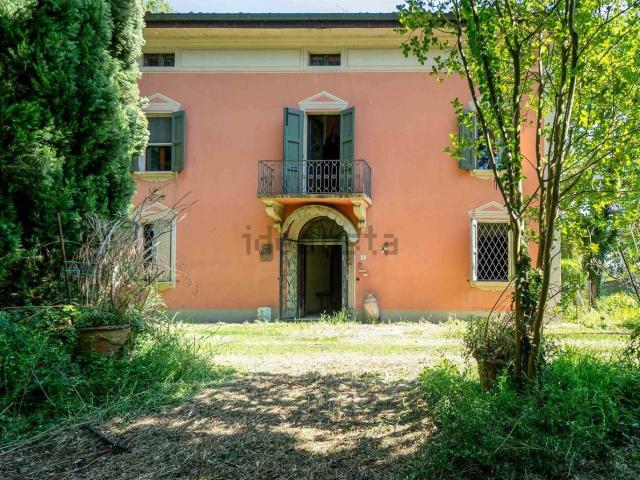 Case e ville in vendita di 950 m²