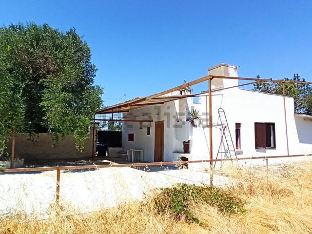 Case e ville in vendita di 95 m² in Strada Comunale Masseria Antoglia, 31