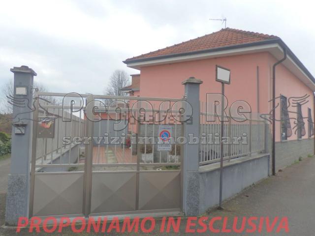 Case e ville in vendita di 95 m² in Via Canale Marcellino, 17