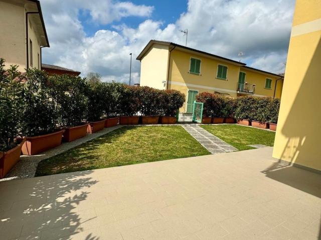 Case e ville in vendita di 95 m²