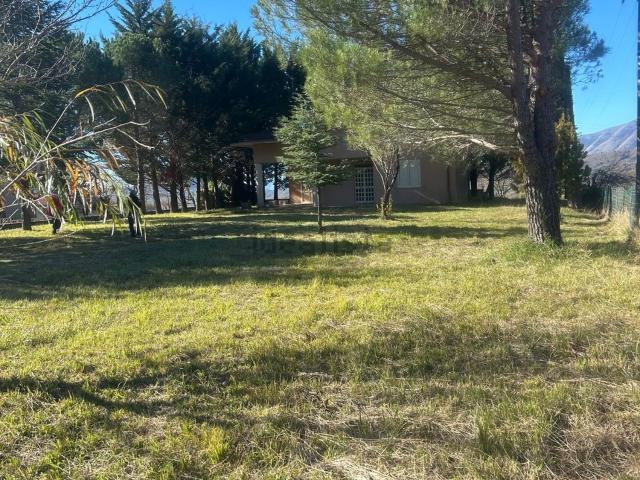Case e ville in vendita di 96 m² in Contrada frusci
