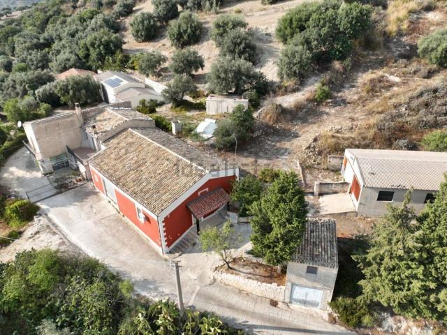 Case e ville in vendita di 984 m² in Viale Teocrito