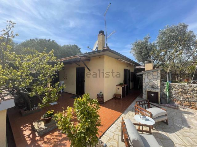 Case e ville in vendita di 98 m² in Località Cannatelli
