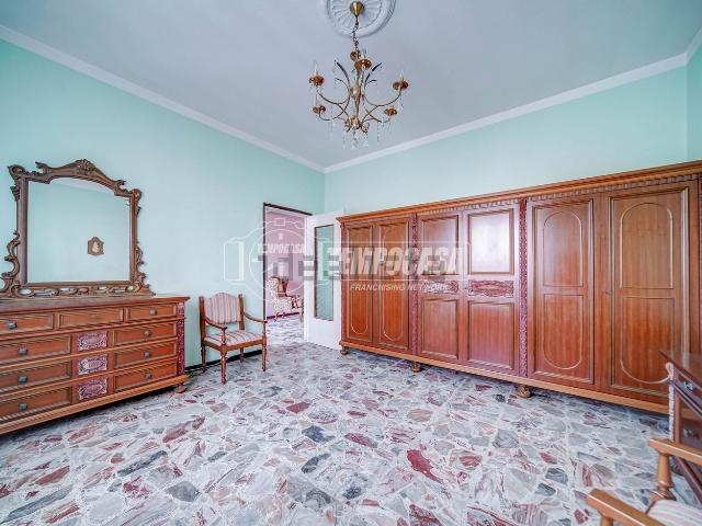 Case e ville in vendita di 98 m² in Via A. Moro, 66