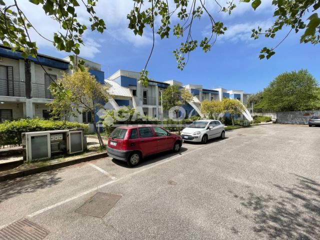 Case e ville in vendita di 98 m² in Viale Orso Mario Corbino