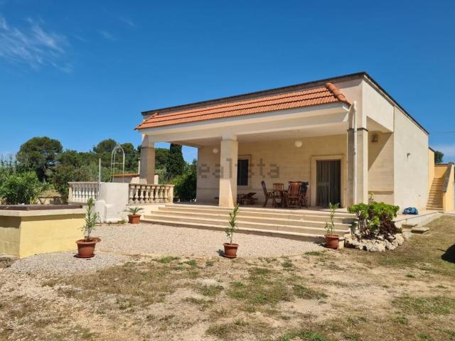 Case e ville in vendita di 99 m² in Via Isole Egadi