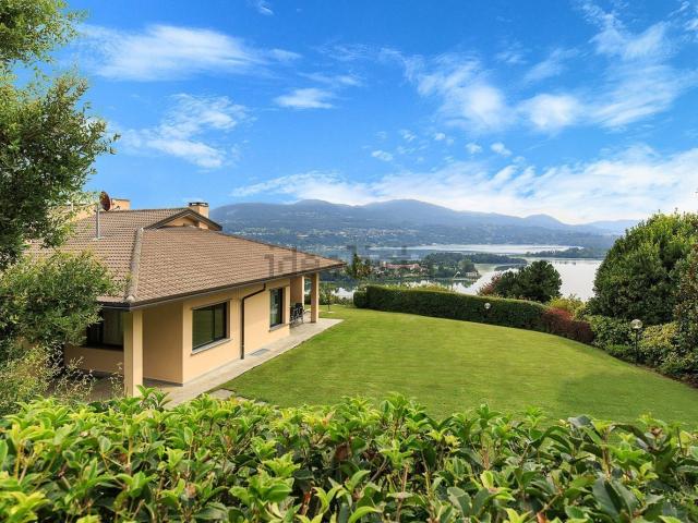 Case e ville in vendita di 1000 m²