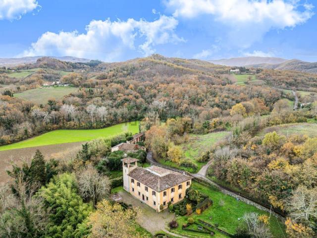 Case e ville in vendita di 1000 m² in Località Olmi Montazzi