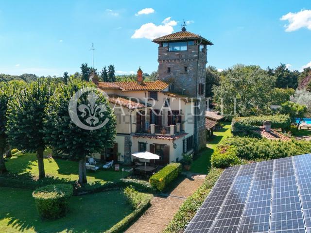 Case e ville in vendita di 1000 m² in Via Cassia Cimina