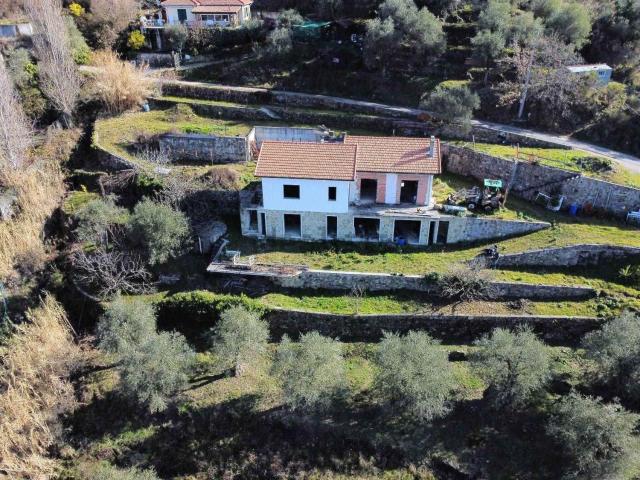 Case e ville in vendita di 100 m²