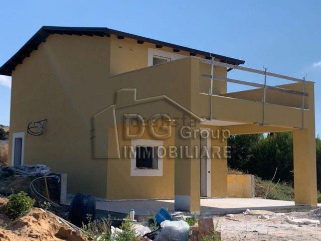 Case e ville in vendita di 100 m²