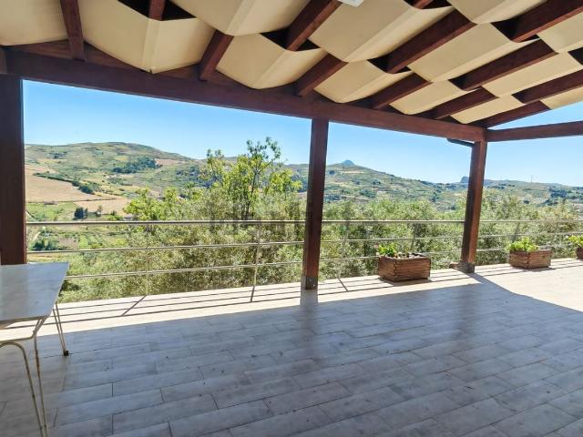 Case e ville in vendita di 100 m²