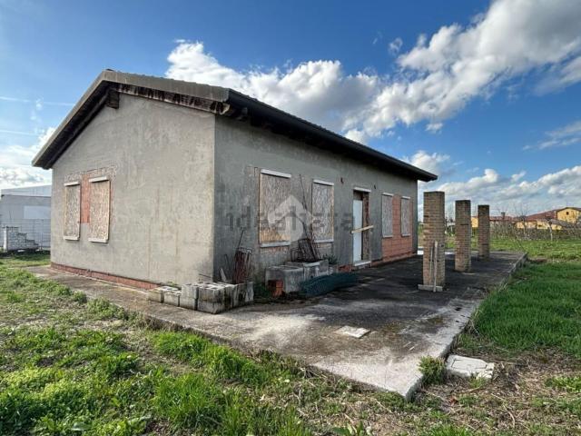 Case e ville in vendita di 100 m² in Via Brentella