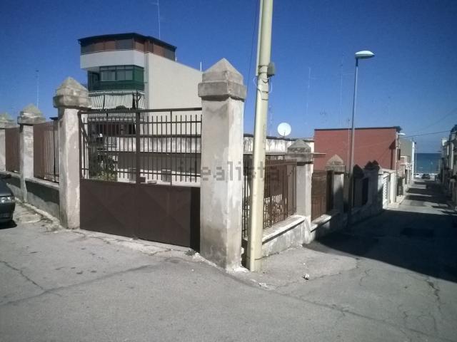Case e ville in vendita di 100 m² in Via Giovanni Paisiello, 16