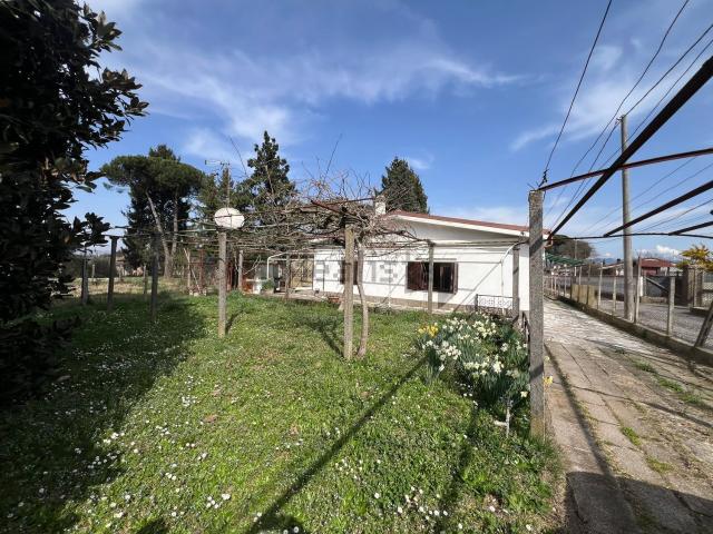 Case e ville in vendita di 100 m² in Via Lodi