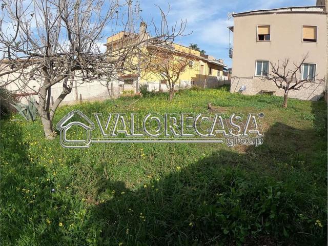 Case e ville in vendita di 100 m² in Via Sellia, 170