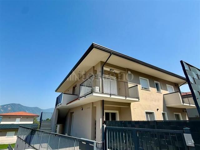 Case e ville in vendita di 100 m² in Viale Unità d&apos Italia
