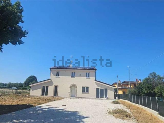 Case e ville in vendita di 100 m² in Viale Veneto