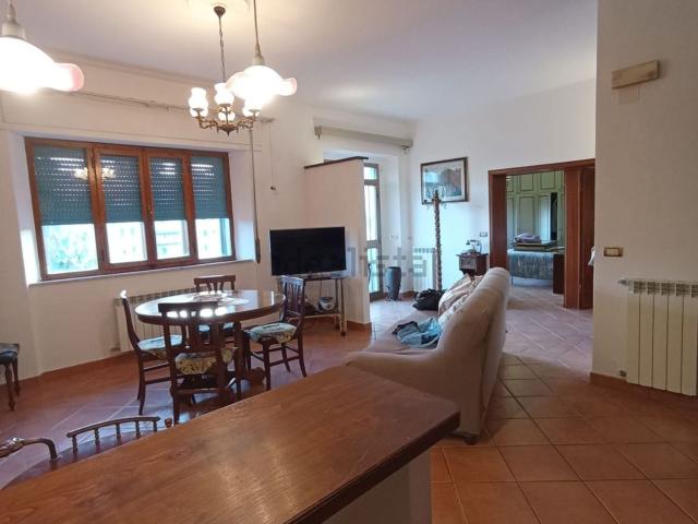 Case e ville in vendita di 100 m² in Viale marconi
