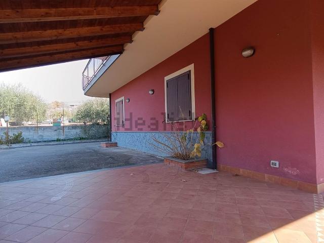Case e ville in vendita di 100 m² in Contrada Sparadrappo