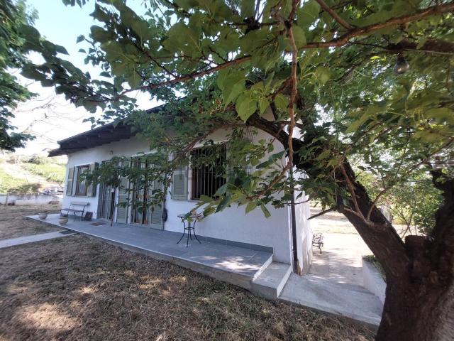Case e ville in vendita di 100 m² in Località Piani del Padrone, 258