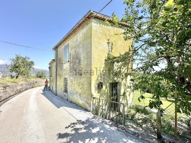 Case e ville in vendita di 100 m² in Strada Provinciale 97, 4