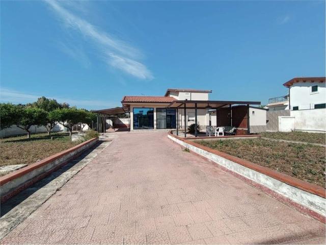 Case e ville in vendita di 101 m²