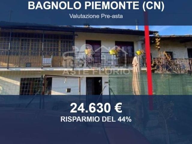 Case e ville in vendita di 101 m² in Via Serra, 45