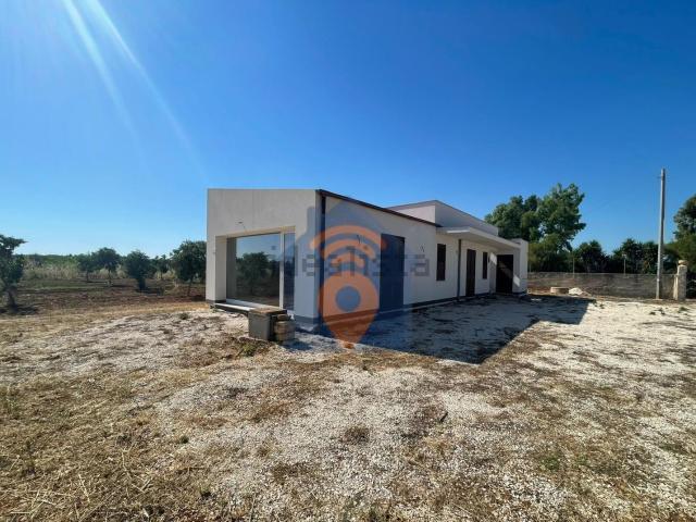 Case e ville in vendita di 101 m² in Contrada Ingegno
