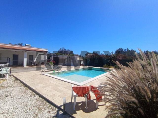 Case e ville in vendita di 102 m² in Contrada Veneri