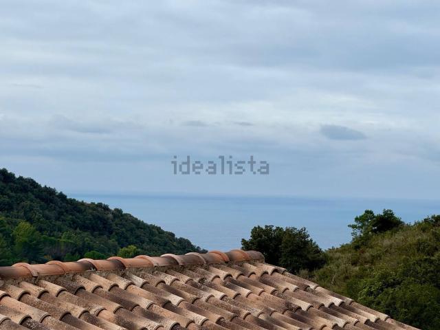 Case e ville in vendita di 103 m²