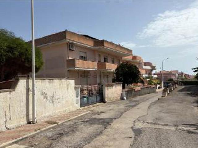 Case e ville in vendita di 103 m² in Via Leone Pasquale