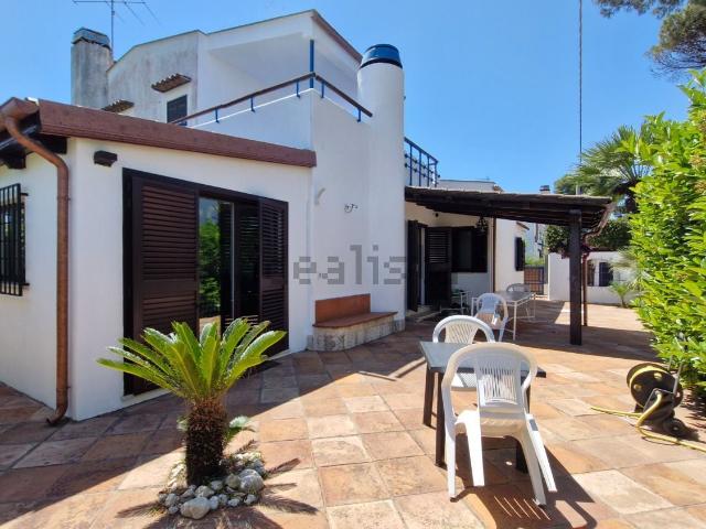 Case e ville in vendita di 104 m²