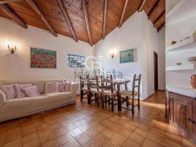 Case e ville in vendita di 104 m² in Via delle Palme