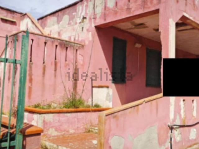 Case e ville in vendita di 104 m² in Via Palazzi