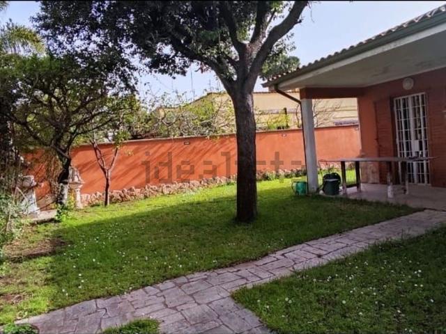 Case e ville in vendita di 104 m² in Viale Corona Boreale
