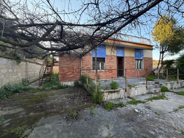 Case e ville in vendita di 105 m²
