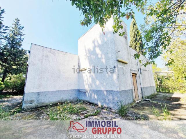 Case e ville in vendita di 105 m² in Via Corato