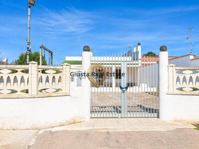 Case e ville in vendita di 106 m² in Via Gemelli, 22