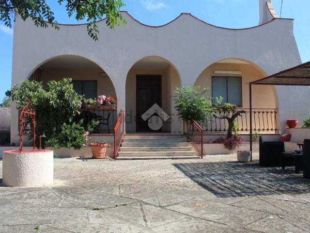 Case e ville in vendita di 106 m² in Contrada Parco Grande