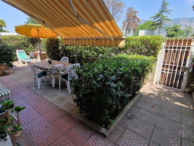 Case e ville in vendita di 107 m² in Via delle Arene, 237
