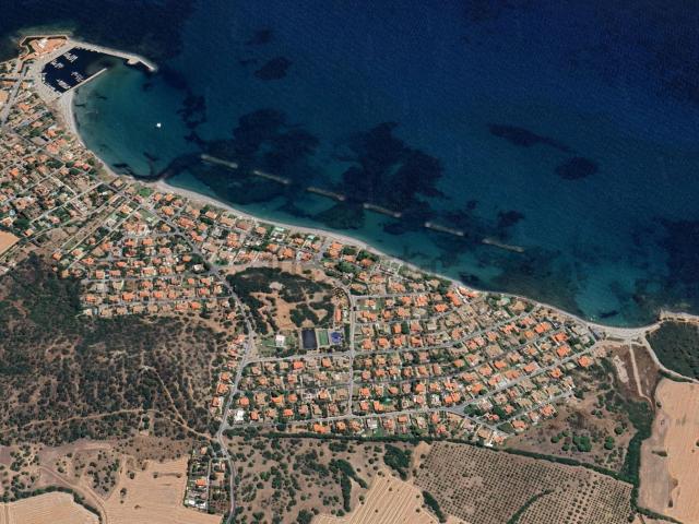 Case e ville in vendita di 108 m² in Via Cristoforo Colombo
