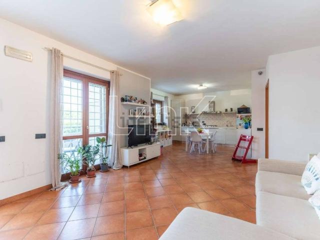 Case e ville in vendita di 108 m² in Via Francesco Severi