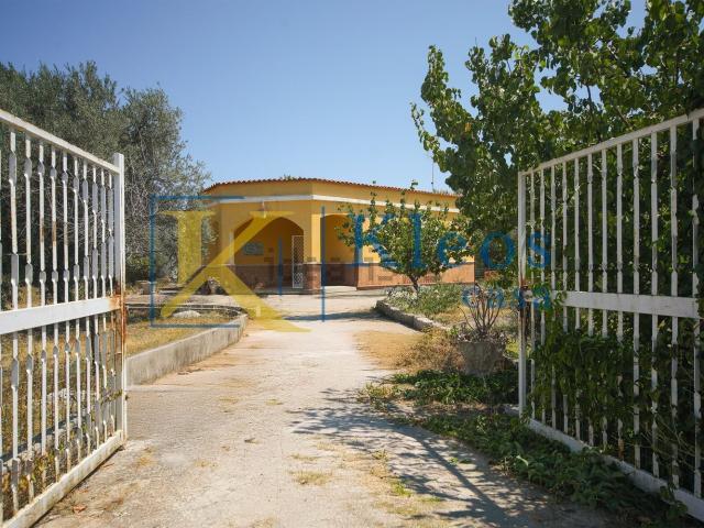 Case e ville in vendita di 108 m² in Via San Benedetto da Norcia, 22