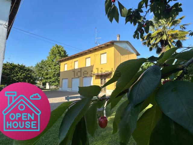 Case e ville in vendita di 108 m² in Via San Cristoforo, 132
